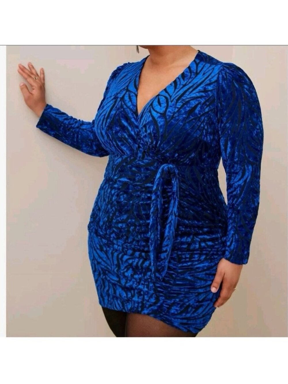 Torrid Blue Velvet Burnout Dress Size 18 Long Sleeves Faux Wrap Party Clubbing